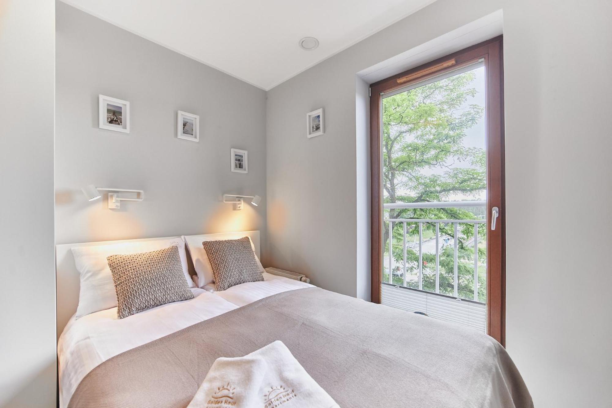 Golden Hour Apartments- Platan 16 Свиноуйсьце Экстерьер фото